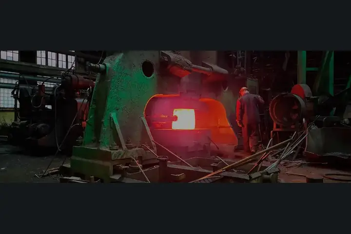 Горячие поковки в печи